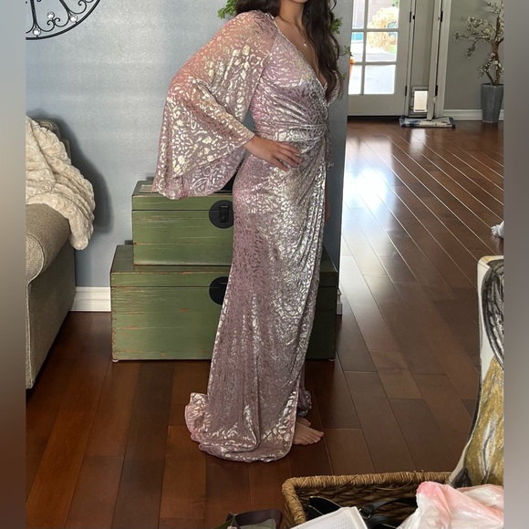 Evening dress Talbots runhof - Picture 6 of 12